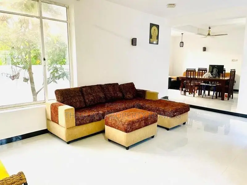 House For Sale in Halpita