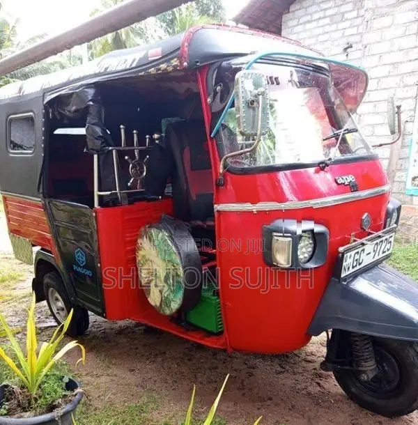 Piaggio Ape 2000