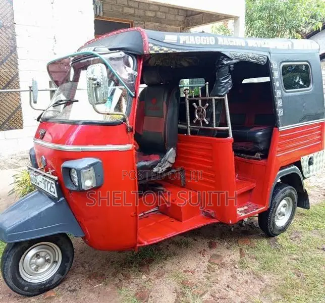 Piaggio Ape 2000