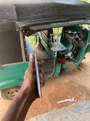 Samsung Galaxy A50 S (Used)