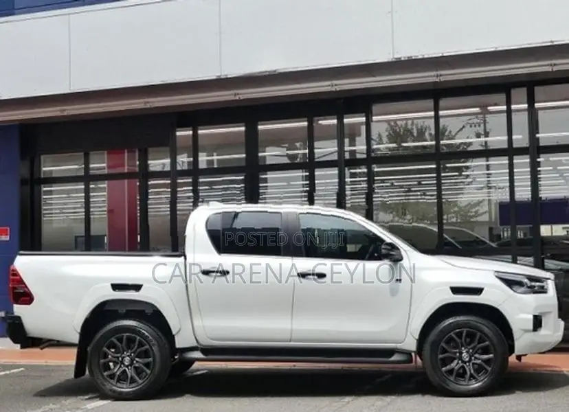 Toyota Hilux GR-Sport 2024