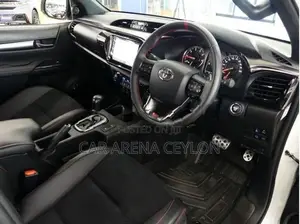 Toyota Hilux GR-Sport 2024
