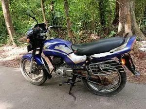 TVS Victor 2005