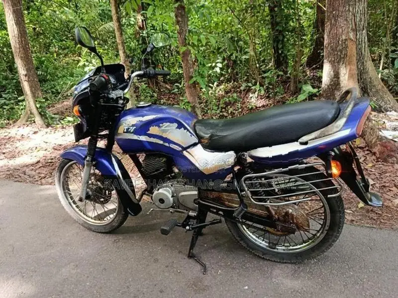 TVS Victor 2005