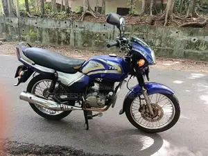 TVS Victor 2005