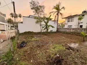 Land for Sale at Katubedda, Rawathawattha