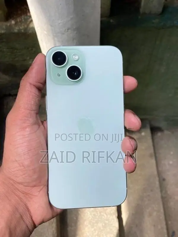 Apple iPhone 15 (Used)