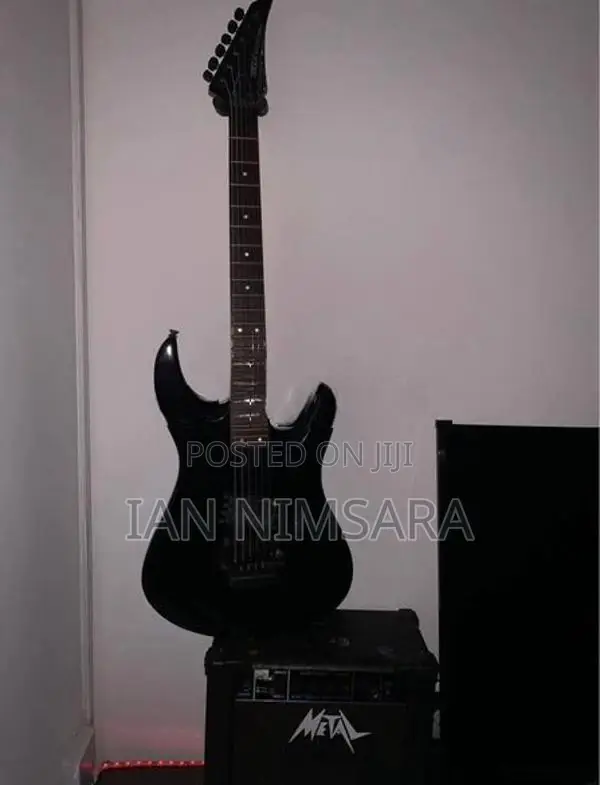 Yamaha RGX 610R Guitar with Amp