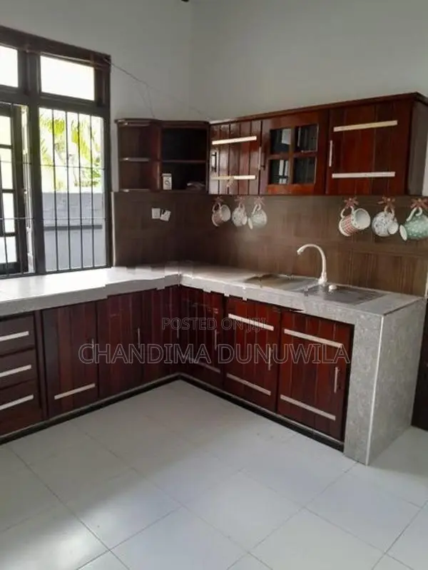 House for Sale in Siyabalape