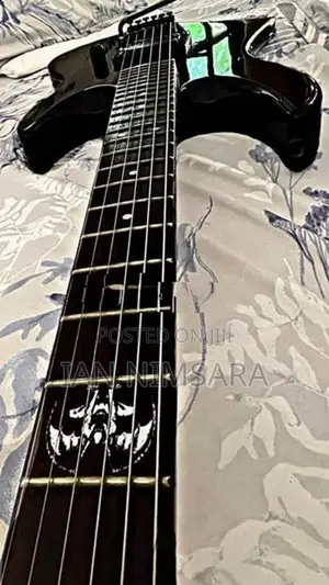 Yamaha RGX 610R Guitar with Amp