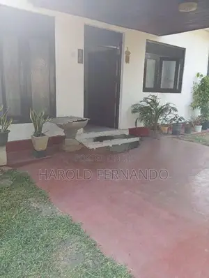Specious House for Sale in Panadura
