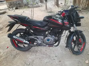 Bajaj Pulsar 180 cc 2018