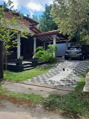 House for Sale in Siyabalape
