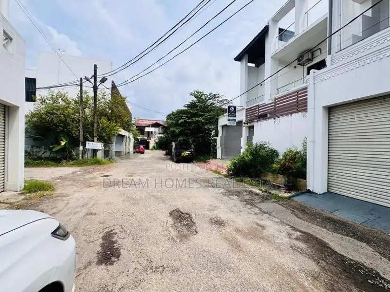 Prime Residential Land for Sale in Colombo 05