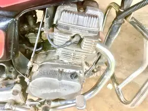 Honda CM Custom Exclusive 1999