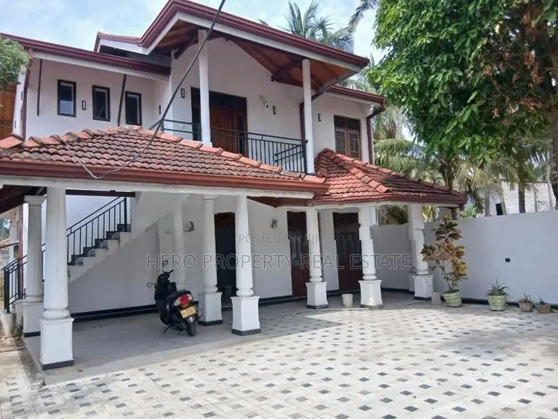 Modern Ground Floor House for Rent in Negombo