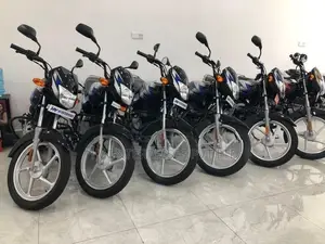 Bajaj CT100 Brand New Es 2026