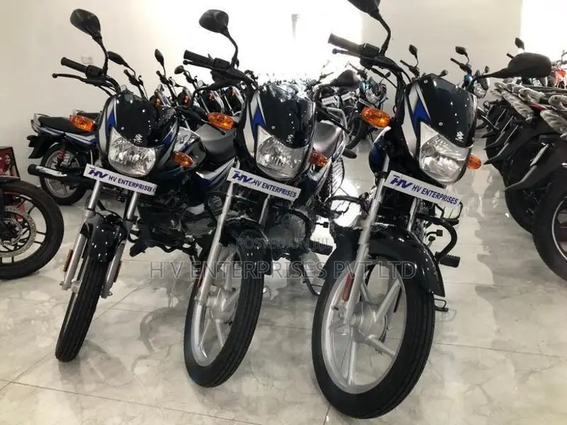 Bajaj CT100 Brand New Es 2026