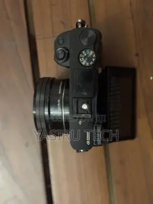 Sony A6000 Mirrorless Camera