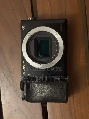Sony A6000 Mirrorless Camera