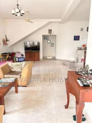Top House for sale Talawathugoda