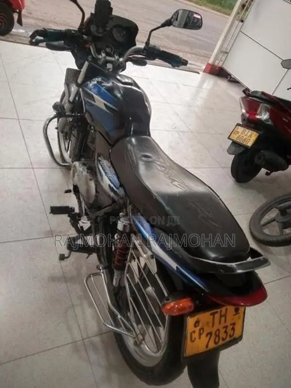 Bajaj Discover 2008