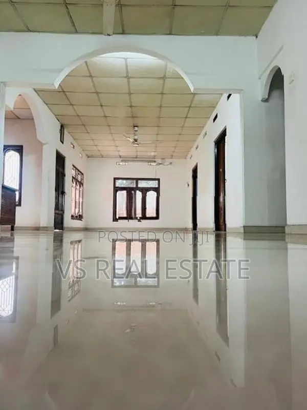 நாவலர் வீதியில் 2 வீடுகள் விற்பனைக்கு Houses for Sale at Navalar Rd
