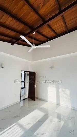 kottawa අති සුඛෝපභෝගී අලංකාර නවීනතම සුවිසල් දෙමහල් නිවස විකිණීමට