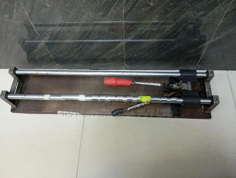 Tile cutter machine