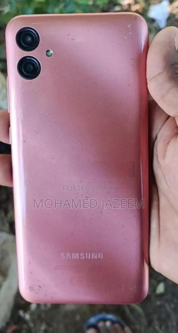 Samsung Galaxy M04 4GB 64GB (Used)