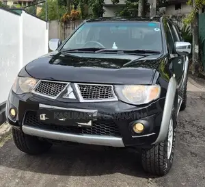 Mitsubishi L200 Sportero 4WD 2010