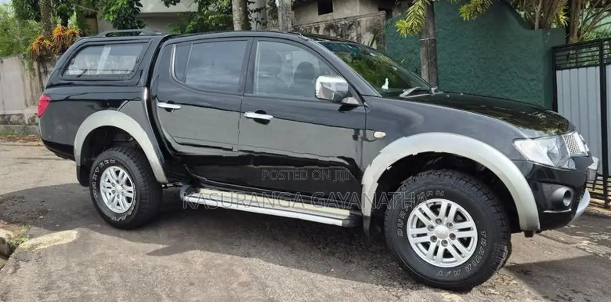 Mitsubishi L200 Sportero 4WD 2010