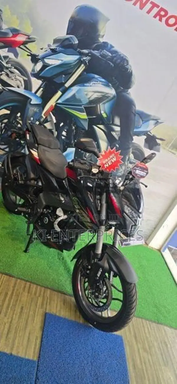 Bajaj Pulsar NS200 2026