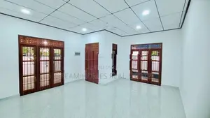 Modern 3 Bedroom House for Sale Near Kesbewa–Bandaragama Road