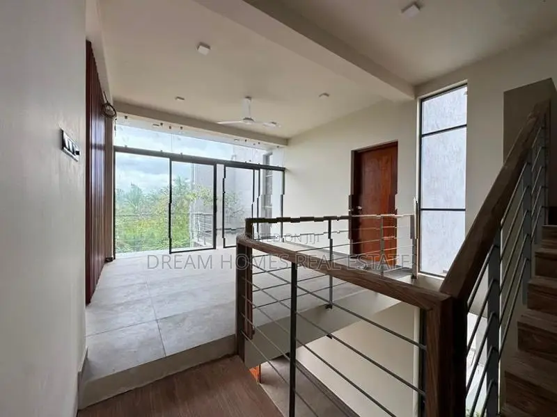 Super Luxury 3-Storey House for Sale-Thalawathugoda