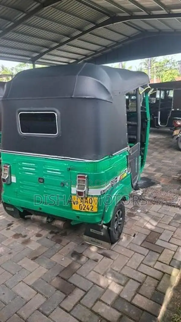 Bajaj RE 4 Stroke 2014