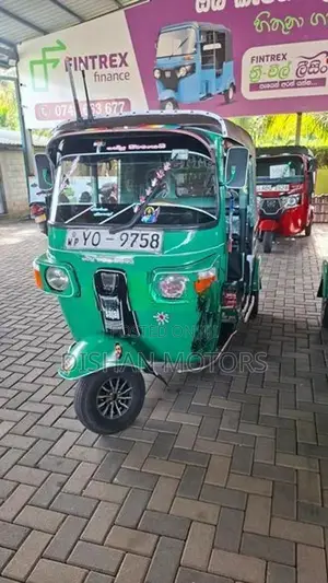 Bajaj RE 4 Stroke 2011