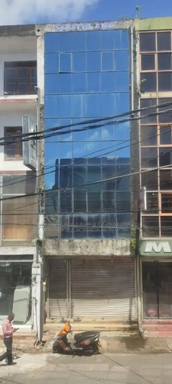 Building for Sale in Galle