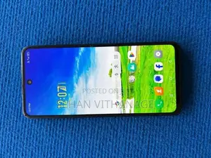 Infinix Smart 8 4GB 64GB (Used)