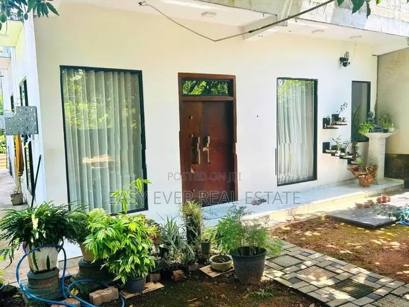 එල්ලක්කල නිවසක් විකිණීමට