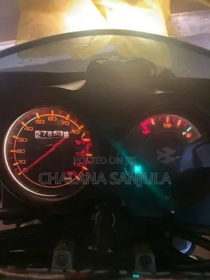Bajaj CT100 2025