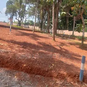 Kadawatha Land for Sale