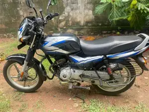 Bajaj CT100 2025
