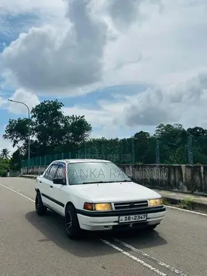 Mazda Familia 1989