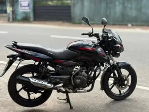 Bajaj Pulsar 150 2017