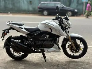 TVS Apache RTR 200 2016