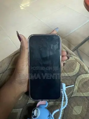 Apple iPhone 16 128GB (Used)