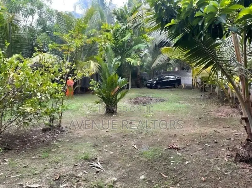 20 Perches Land for Sale in Wattala