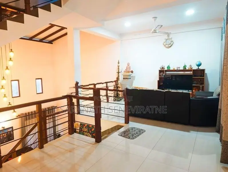 Luxury 3 Storey House for Sale Walana Panadura
