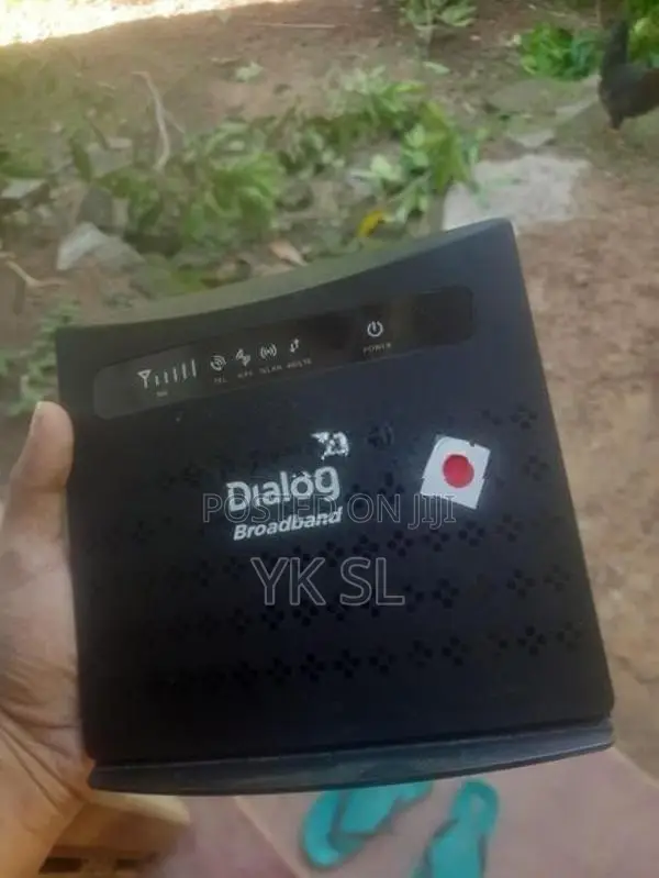 ZLT P28 Unlocked Router